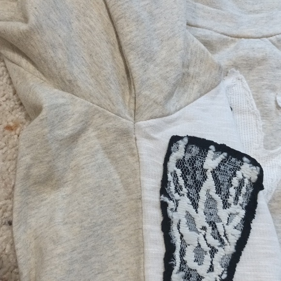 Anthropologie Applique Patois Sweater - Picture 5 of 10